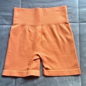 Ribbed workout shorts